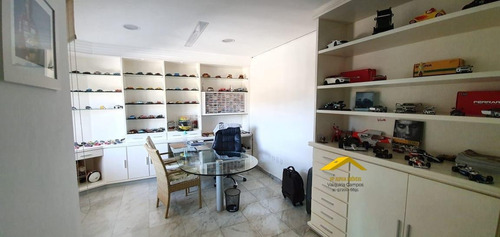 Casa A Venda No Bairro Tamboré Em Barueri - Sp. - Vptb01-46-1