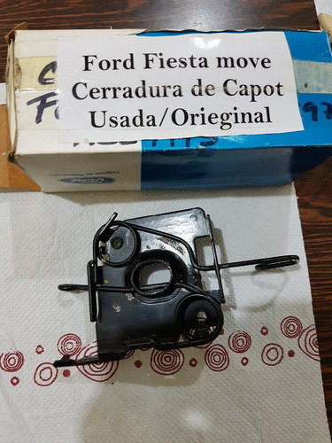 Imagen 3 de 4 de Cerradura De Capot Ford Fiesta, Eco Sport Usada (b0)