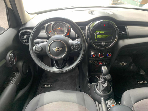 Mini Cooper 2017 1.5 Pepper Wired 136cv
