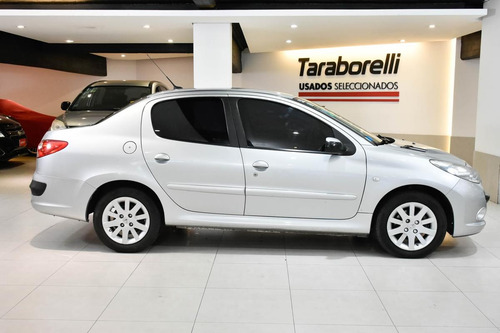 Peugeot 207 1.6 Sedan Xt Premium