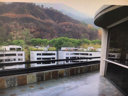 Imagen 2 de 15 de Se Alquila Ph 4h+s/4b+s/4pe 456 M2 Urb Los Chorros