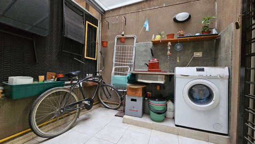 Venta Departamento 2 Ambientes Con Cochera Bernal