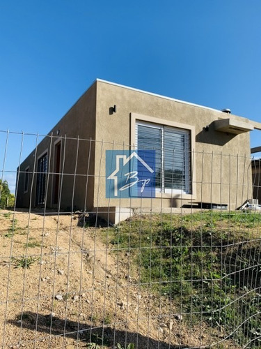 Casa En Venta, Altos De La Laguna, Maldonado- Ref: 1083