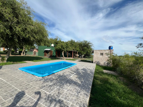 Hermosa Casa-quinta En Barrio  La Liberata 