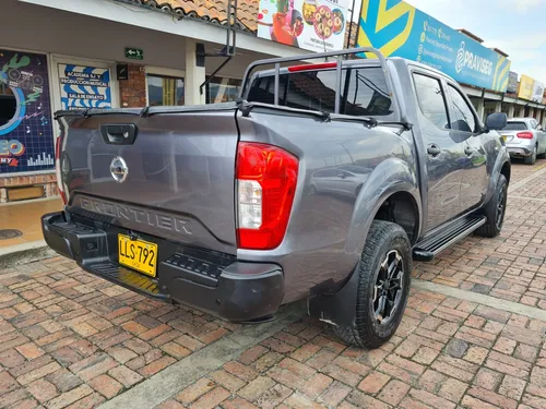 Nissan Frontier 2.5cc Mt Aa 4x2