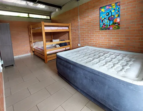 Casa Campestre En Venta En Los Pirineos. Cod V8014699