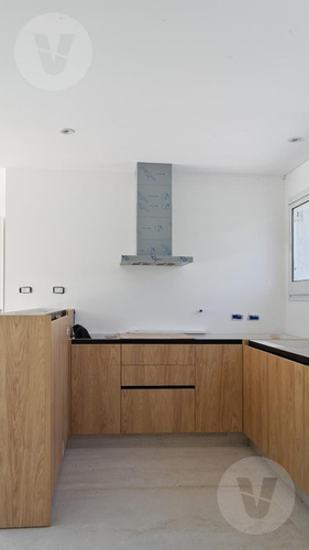 Casa En Venta Con Renta - Barrio Santa Juana, Canning