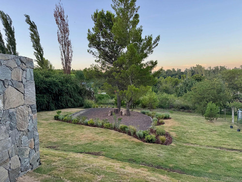 Venta Casa De Categoria Villa General Belgrano, Calamuchita