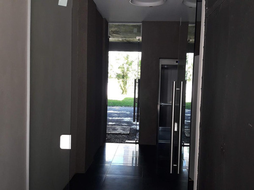 Dde U$s 2272 X M2 -balcón · Apto Prof · Fte A Plaza ·