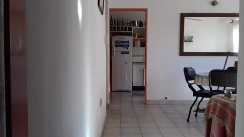 Imagen 3 de 13 de Departamento 1 Dormitorio Con Jardín En Calle 45 Entre 26 Y 27