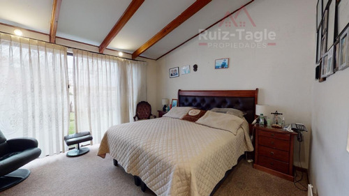 Venta De Maravillosa Casa En Concón