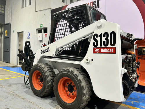 Minicargador Bobcat De 1.3 Toneladas, Seminuevo E Importado