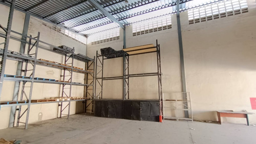 220757 Am* Venta Galpón El Remanso - San Diego (400 Mts)