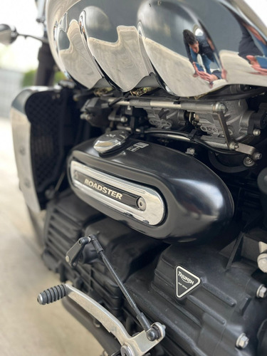 Imagen 13 de 18 de Triumph Rocket 3