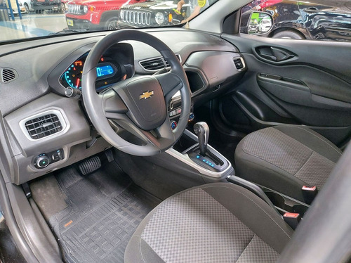 Imagem 10 de 15 de Chevrolet Prisma 1.4 Mpfi Advantage 8v