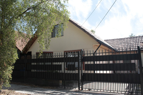 Casa En Sta. María De Colín, Seguro Barrio Poniente De Talca