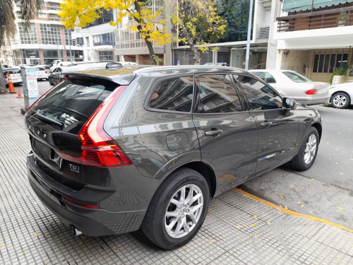Volvo XC60 2.5 T5 Momentum