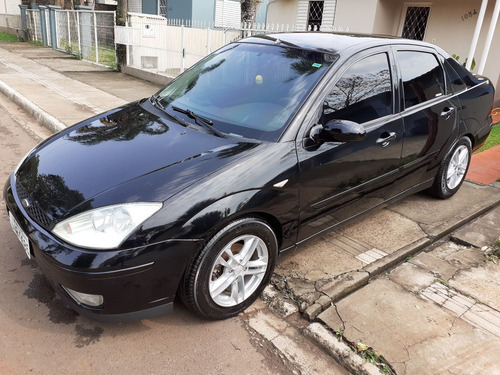 Ford Focus Sedan 1.6 Glx 4p 2007