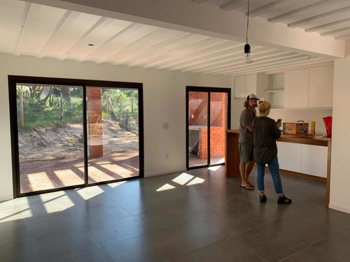 Punta Del Este Vendo Casa 3 Dorm Estrenar A Pasos Del Mar