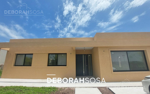 Casa En  Venta Canton- Zona Norte- Escobar- Maschwitz-4 Ambientes-