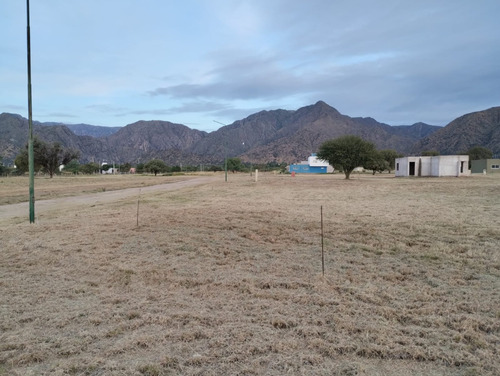 Venta! Lote En Barrio Cerrado Club De Campo Fincas Del Dique, Lujan, Provincia De San Luis, Argentina.