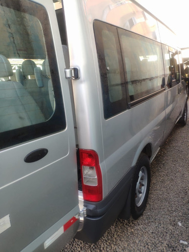 Imagem 4 de 8 de Ford Transit 2012 Prata 16 Lugares