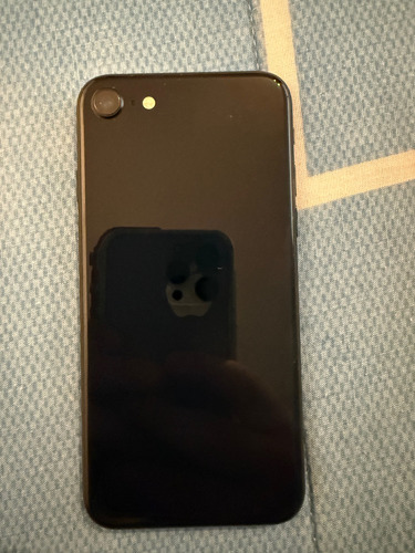 iPhone SE (3ra Generación) Negro (Usado)