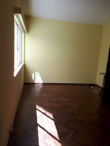 Imagen 4 de 11 de Hermoso Apto 1 Dormitorios, Balcón, Centro!!