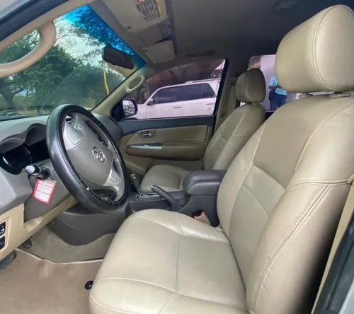 Toyota Fortuner 4x2 Sr5 2.7lt