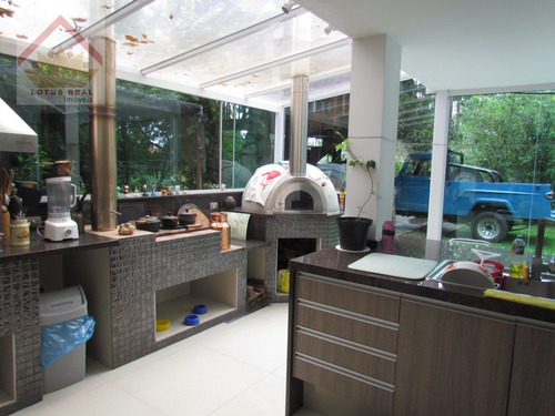 Casa A Venda No Bairro Centro Em Arujá - Sp. - 737-1