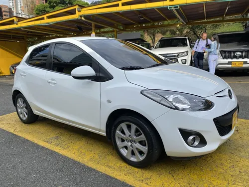 Mazda 2 1.5 Hatch Back 2014