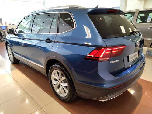 Imagen 6 de 15 de Vw Tiguan Comfortline 350 Tsi 4x4 Azul Entrega Inmediata Sg