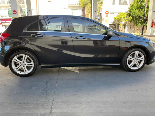 Imagen 6 de 13 de Mercedes-benz Clase A 1.6 A 200 Urban B.efficiency 156cv