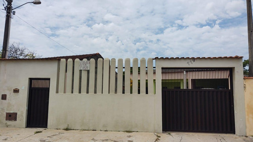 Casa Para Venda Em Itanhaém, Belas Artes, 2 Dormitórios, 2 Banheiros, 5 Vagas - It924_2-1155772