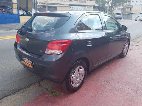 Chevrolet Onix Joy 1.0 - 2018