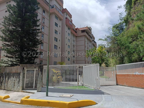 Dc Apartamento En Venta En Col De Santa Mónica 24-2631 Yf