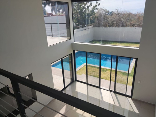 Casa En Venta En El Fraccionamiento Burgos Bugambilias