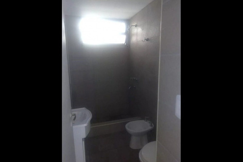 Imagen 2 de 7 de Departamento En Venta En Ramos Mejia