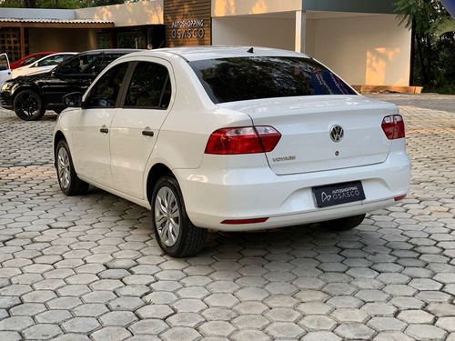 Imagem 4 de 12 de Volkswagen Voyage 1.6 Msi Flex 8v 4p 2019/2020