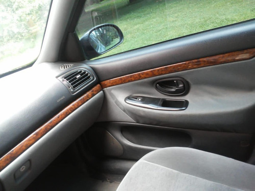 Imagen 9 de 12 de Peugeot 406 2.0 Hdi Familiar