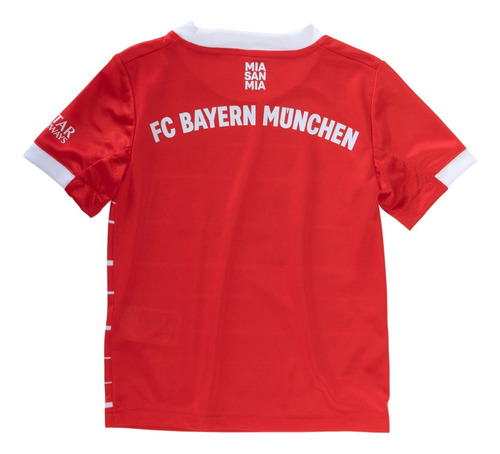 adidas Bayern Munich 2022/23 Home Kit.