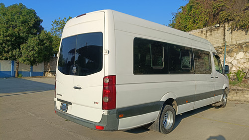 Volkswagen Crafter 2.0 Pasajeros 5.0 Ton Lwb Caja Extendida Mt