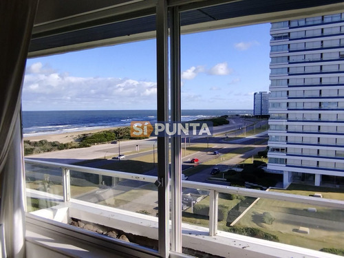 Imagen 21 de 30 de Apartamento En Venta, Brava, Punta Del Este, 3 Dormitorios.