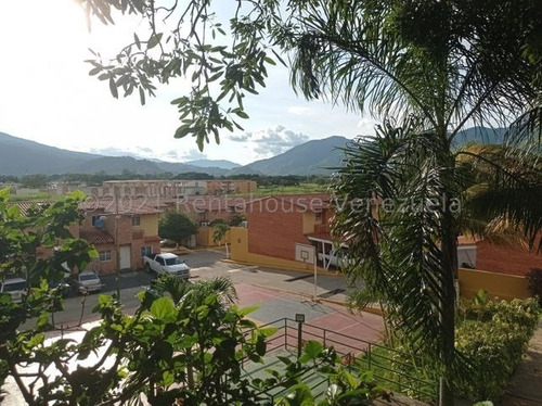 Imagen 13 de 14 de Eloisa Mejia Rentahouse Vende Townhouse En Manantial Naguanagua 22-1267