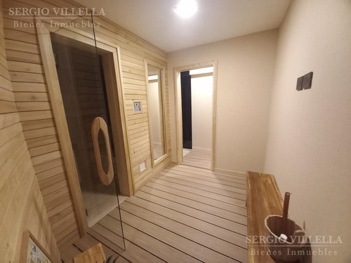 Imagen 29 de 30 de Departamento De Tres Dormitorios En Venta En Pichincha