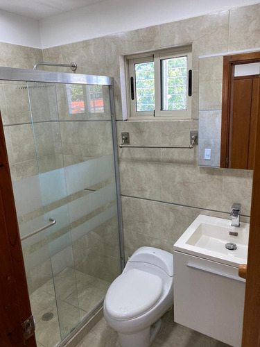 Imagen 3 de 14 de Town House En Naguanagua, Doral Park Naguanagua