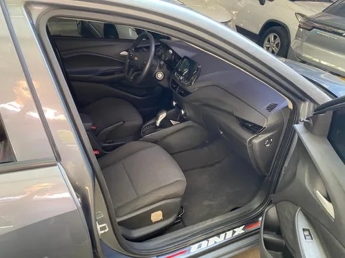 Chevrolet Onix 1.0T Lt