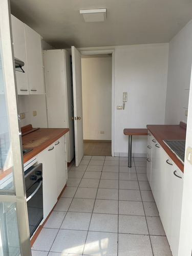 Amplio Departamento En Venta En Un Primer Piso