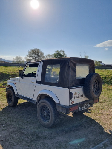 Suzuki Samurai 1.9 Metal/lona