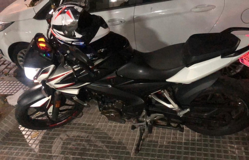 Bajaj Rouser Ns
